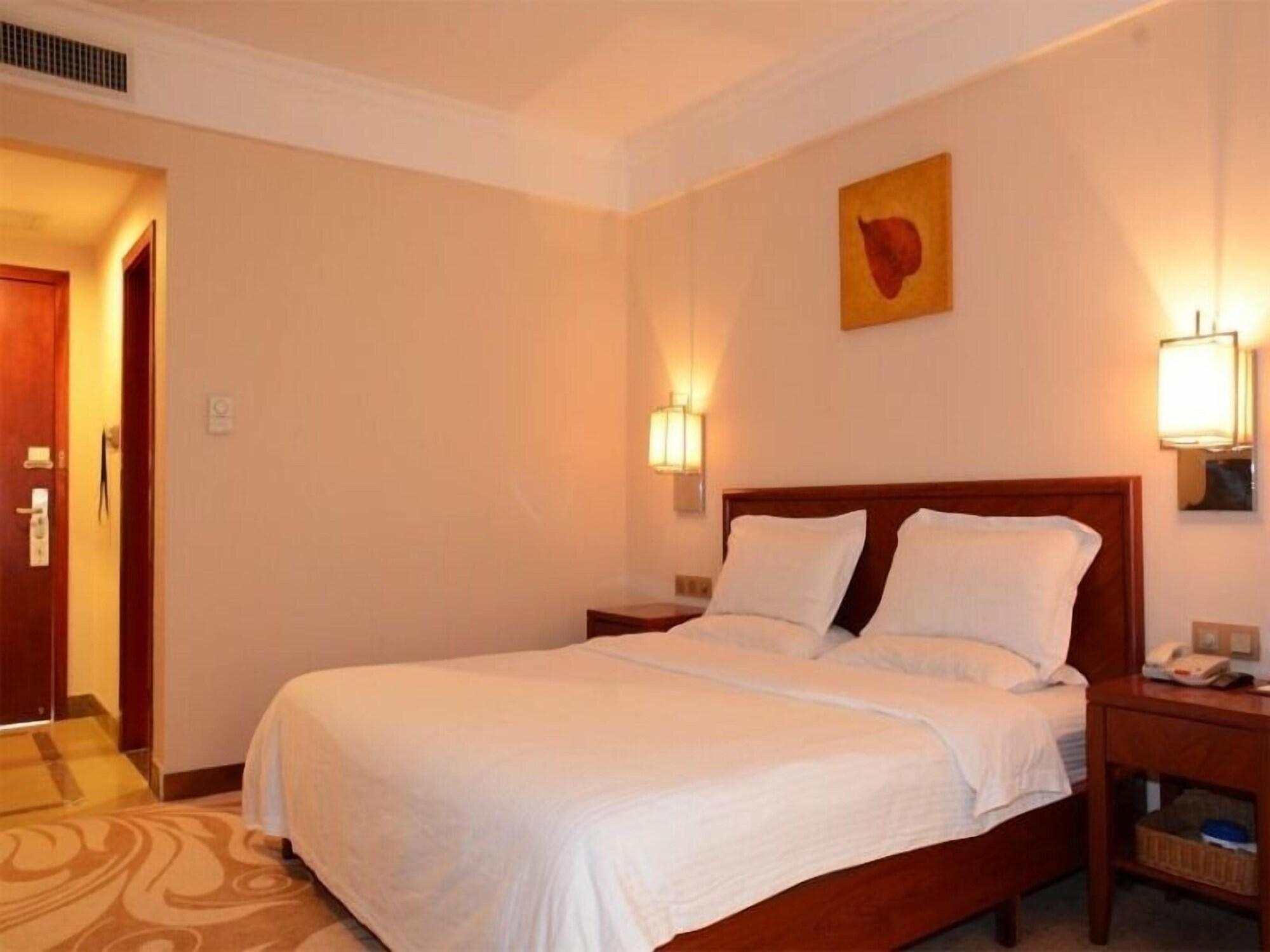 Greentree Inn Dongguan Houjie Business Hotel Exterior foto