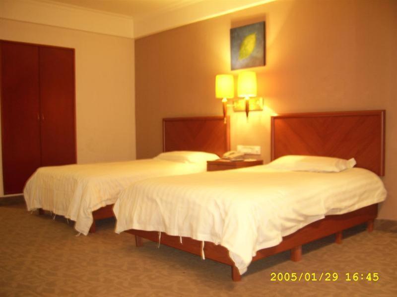 Greentree Inn Dongguan Houjie Business Hotel Quarto foto